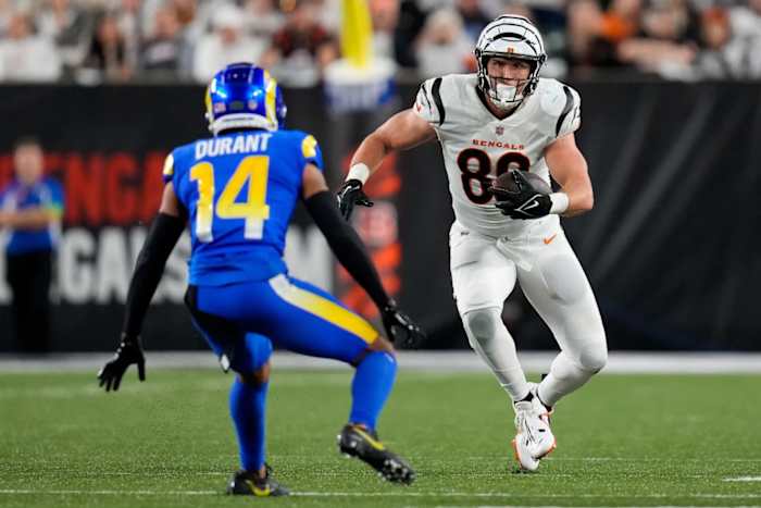 Sep 25, 2023; Cincinnati, Ohio, USA; Cincinnati Bengals tight end Drew Sample (89) makes a catch in the fourth quarter of the NFL Week 3 game between the Cincinnati Bengals and the Los Angeles Rams at Paycor Stadium.
